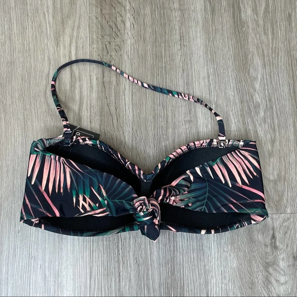 Bar III Women's Bali Nights Removable Halter Bandeau Underwire Bikini Top sz M - Picture 2 of 4